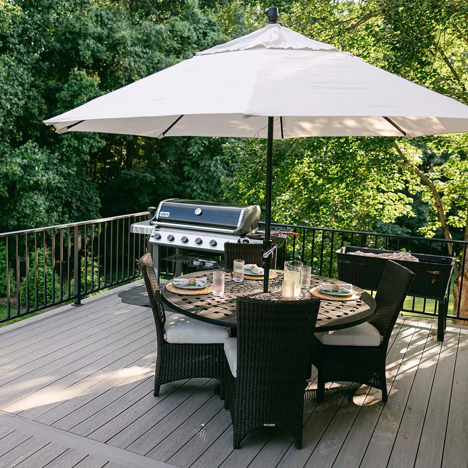 Composite deck with aluminum railing